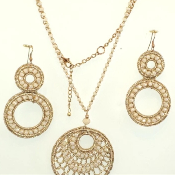 Necklace & Earring Set - Picture 8 of 8